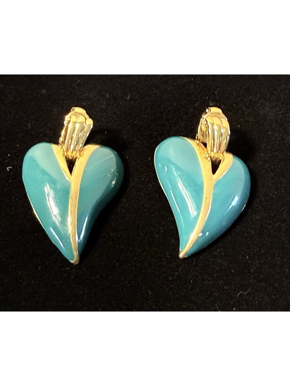 Vintage JS Signed Enamel Heart Blue Green Clip On Earrings Chunky Gold Tone